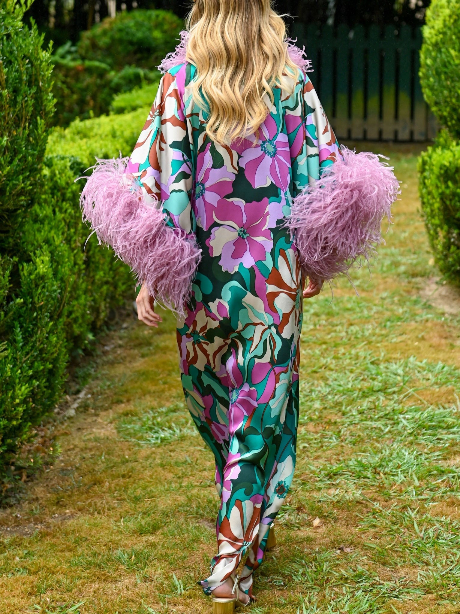 Posidonia Feathered Floral Kaftan